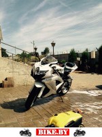 Suzuki GSX-R photo