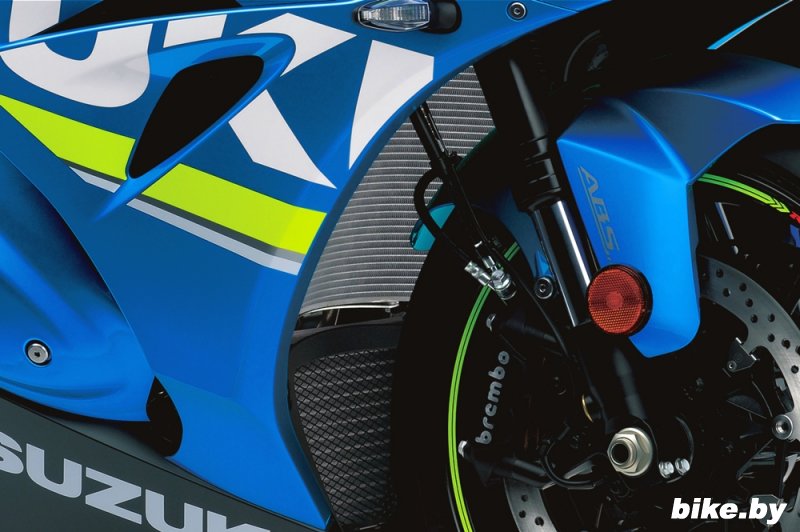 Intermot 2016:   Suzuki GSX-R1000 2017 (, , )