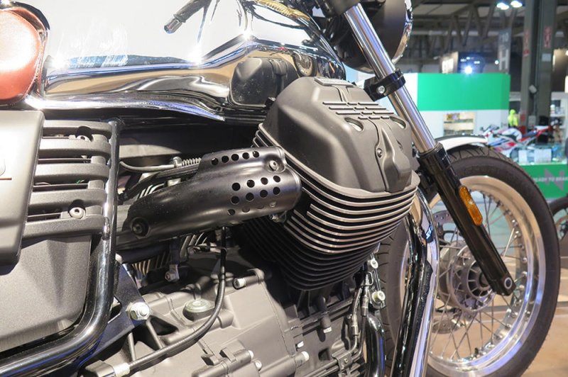 EICMA 2016:   Moto Guzzi V7 III 2017