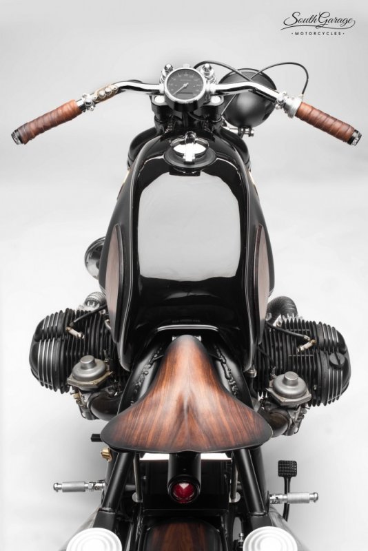 South Garage:  BMW R75/5 Nerboruta